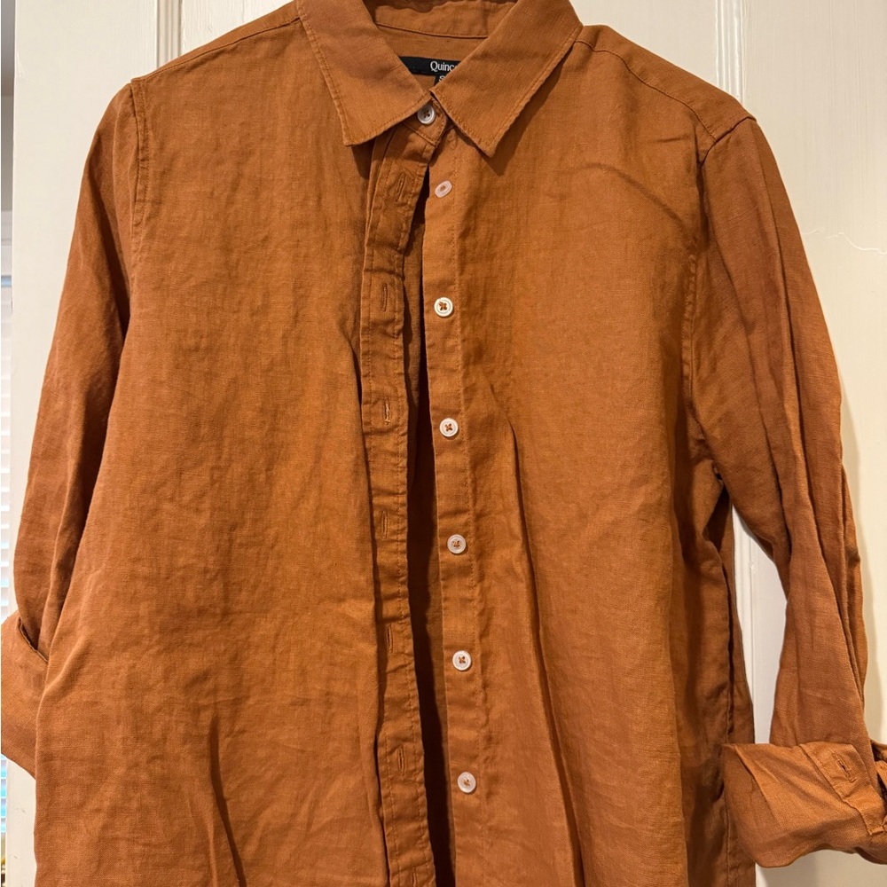 Women’s Quince Button Down Linen Shirt. Sienna size S.